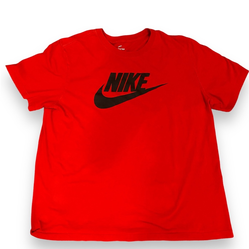 Nike Red Tee T-shirt Size XL Xtra Large Nike Logo Text 100% Cotton